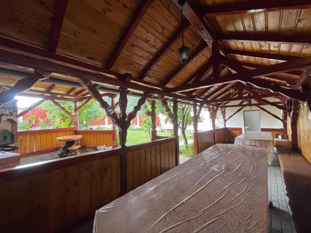 Pensiunea Vatafu Gura Raului Luaran gambar